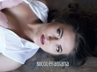 NicoleFabiana