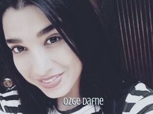 Ozge_Dafne