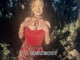 Oliveutwonite