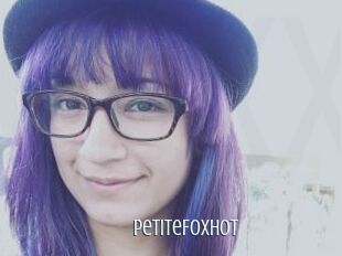PetiteFoxHot