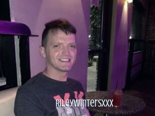 RileyWintersxxx