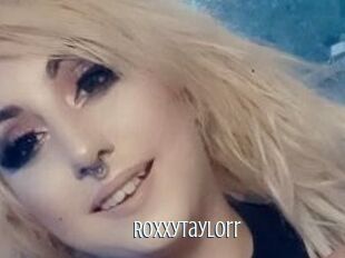 RoxxyTaylorr