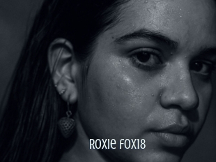 Roxie_fox18