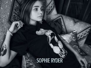 SOPHIE_RYDER