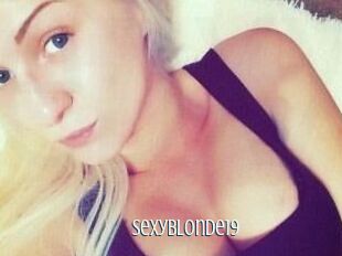 SexyBlonde_19