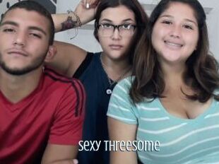 Sexy_Threesome