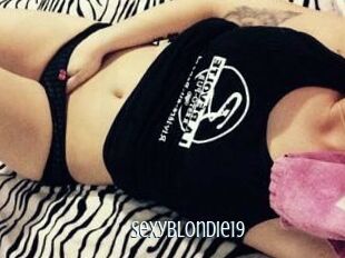 Sexyblondie19