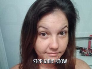 Stephanie_Snow