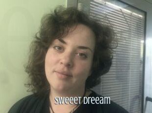 Sweeet_Dreeam