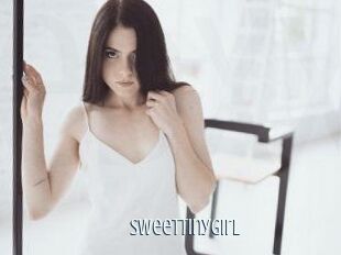SweetTinyGirl