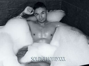 Soldierhornyxxx