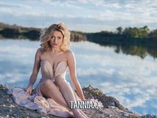 TANNIAxX Edonkey xxx