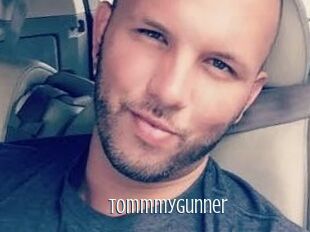 TommmyGunner