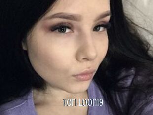 Tori_Loon19