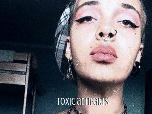 Toxic_artifakts