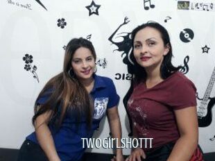 TwoGirlsHottt