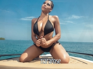 Tiararose