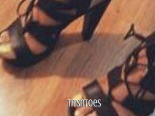 Titsntoes