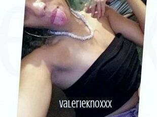 ValerieKnoXXX