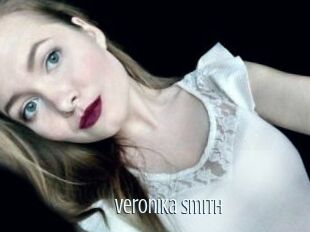 Veronika_Smith